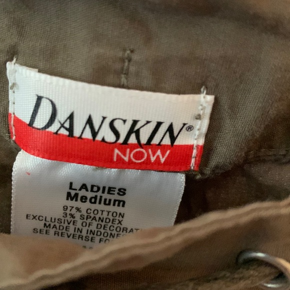 Women's Danskin Capris - Picture 6 of 13